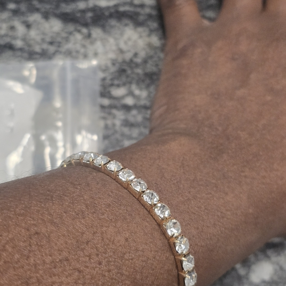 Macys Elegant Gold and Silver Tennis Bracelet Women New - Picture 3 of 10